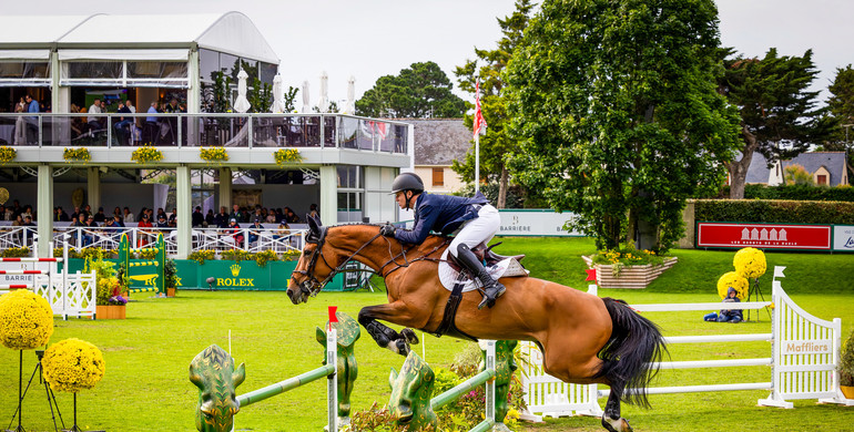 Blink and you’ll miss them: Shane Sweetnam and Gilona AO speed to the win in the CSIO5* 1.50m Prix Saur at Jumping International de La Baule 2025