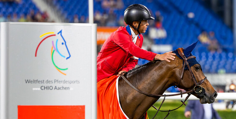 Kent Farrington’s Myla to Stella Wasserman