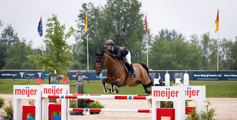 The wait is over for Daisy Farish and Etonemoi Del Cabalero in Traverse City