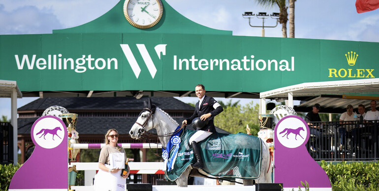 Eight advance, world number one prevails: Farrington and Greya dominate $200,000 Holiday & Horses CSI4* 1.55m Grand Prix, sponsored by Arthramid