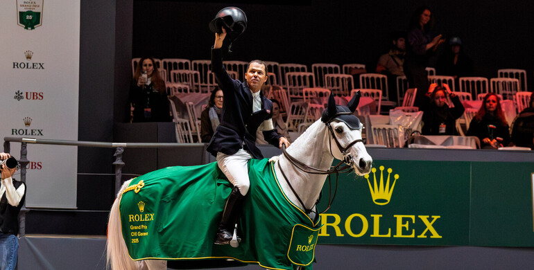 Kent Farrington’s Greya honored at 2025 SmartPak/USEF Horse of the Year Awards