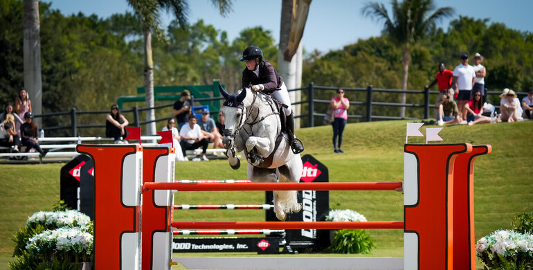 Emily Dehoff and Manou De Muze moving up in Hermès CSI3* 1.50m Classic