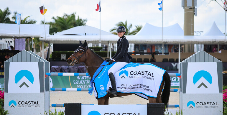 Philippa Ammann and Zarina De Vidau win the $10,000 Coastal Steel Structures CSI2* 1.45m