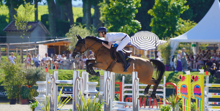 Dylan Levallois and Hawaii Semilly best in the CSI4* 1.50m Prix Mon Carton de Vin in Mâcon Chaintré