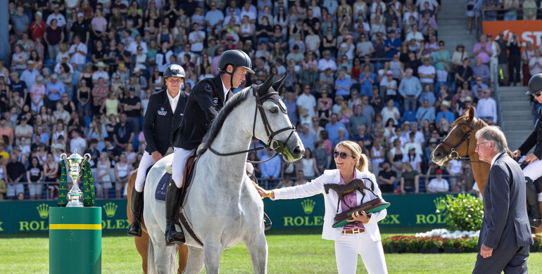 Aachen’s Halla Challenge Trophy awarded to Lady Pauline Harris and Lady Pauline Kirkham