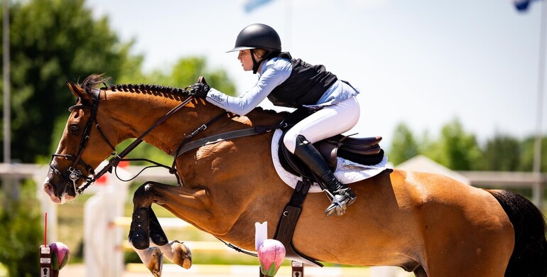 Olivia Sweetnam earns first FEI Grand Prix victory