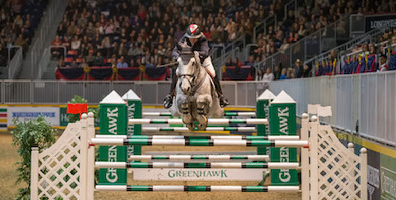 Jill Henselwood claims Greenhawk Canadian Showjumping Championship