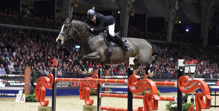 John Whitaker rolls back the years in H&M Ivy Stakes