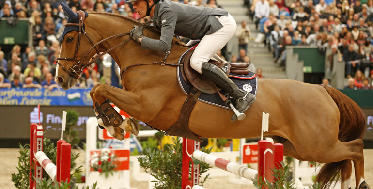 Kevin Staut holds on to the lead of the Longines FEI World Cup Western European League