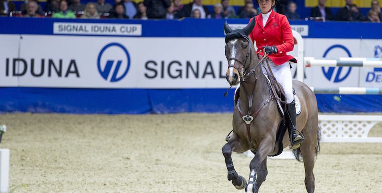 Gudrun Patteet wins the Championat of Dortmund