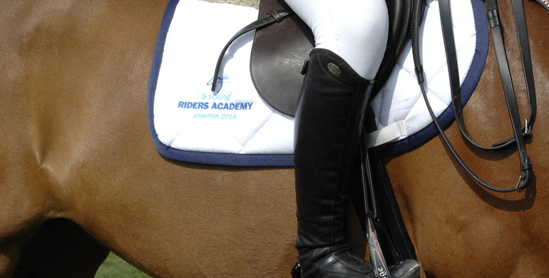 Young Riders Academy presents 2016 rider and trainer-combinations