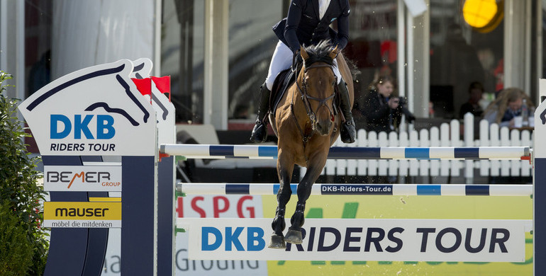 Julien Epaillard and Safari d'Auge in winningmood in Hagen