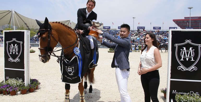 Flying Frenchman Simon Delestre on top in Massimo Dutti Trophy