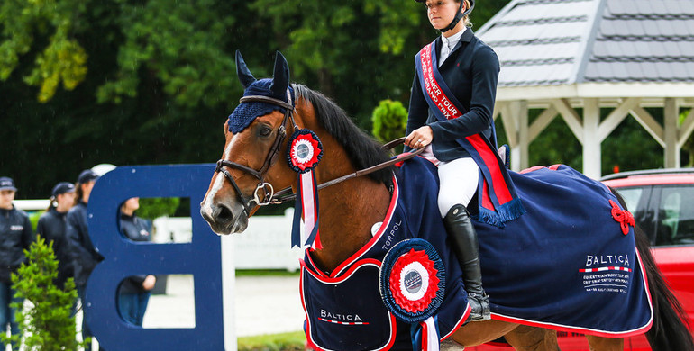 This weekend's CSI2* Grand Prix winners