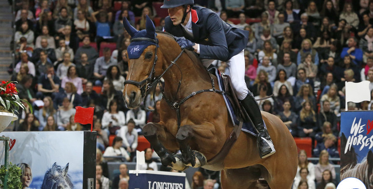 Kevin Staut stays on top of the Longines FEI World Cup Western European League