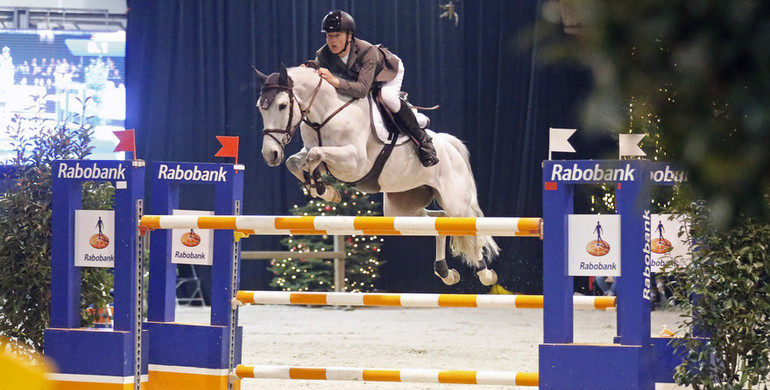 Sunday's CSI2* Grand Prix winners