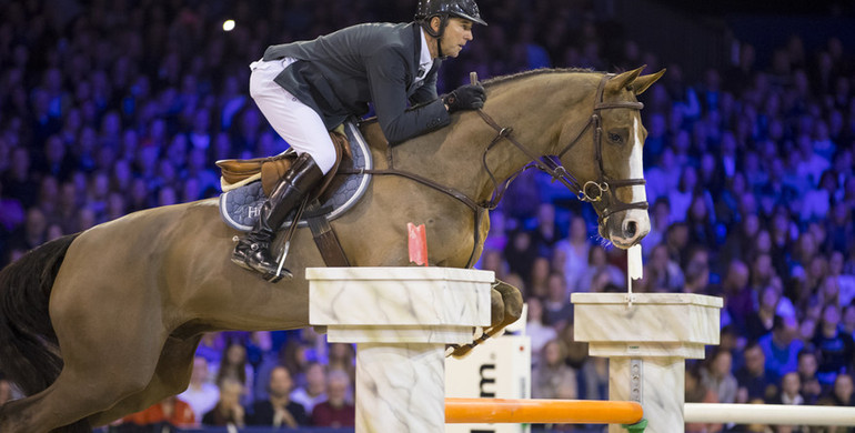 Patrice Delaveau and Aquila HDC win Anemone Horse Trucks Prize at Jumping Amsterdam