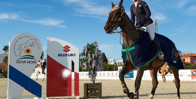 Holly Smith and Quality Old Joker win the CSI2* Grand Prix presented by Suzuki at Spring MET 2017