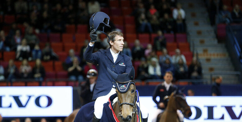 Henrik von Eckermann pleases the Swedish crowds with a win