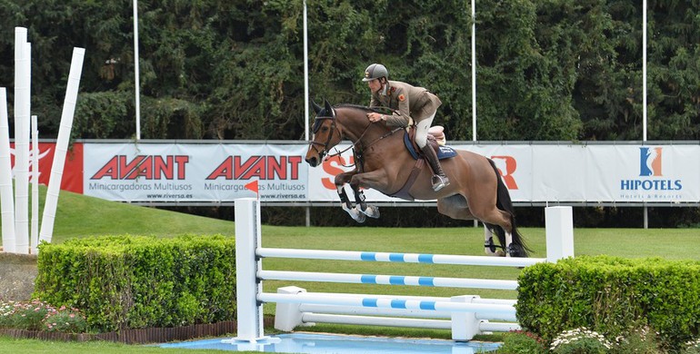 Alberto Zorzi and Living The Dream open last week of Sunshine Tour with a win