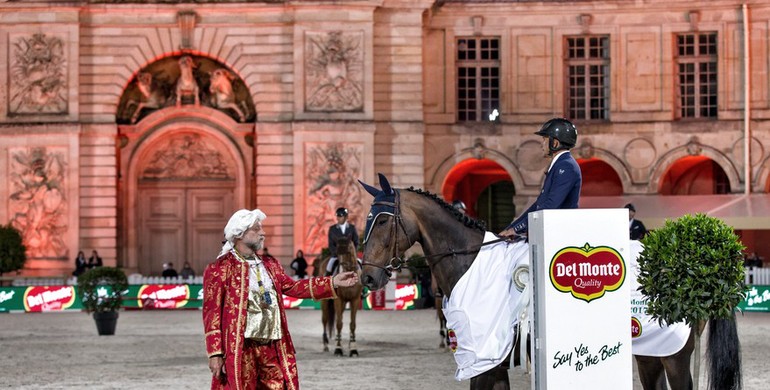 Olivier Robert opens the ball at Jumping International du château de Versailles