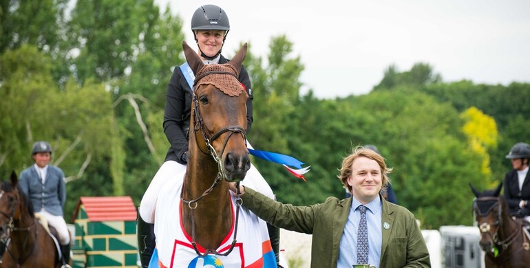 Holly Smith bounces back from break to win at Hickstead