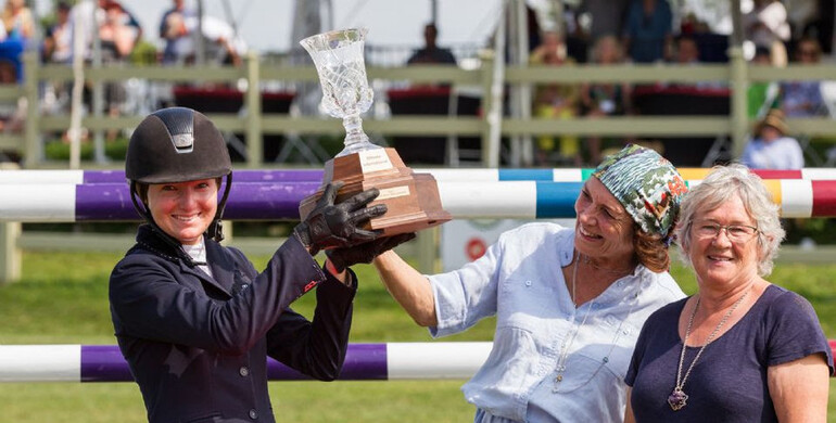 Lucy Deslauriers wins $100,000 CSI3* Grand Prix at Ottawa International