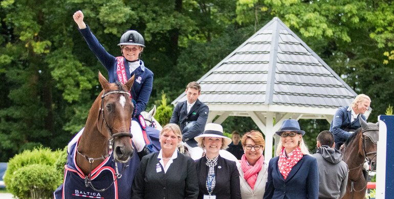 Stephanie Holmén and Flip's Little Sparrow win the Baltica Tour Grand Prix