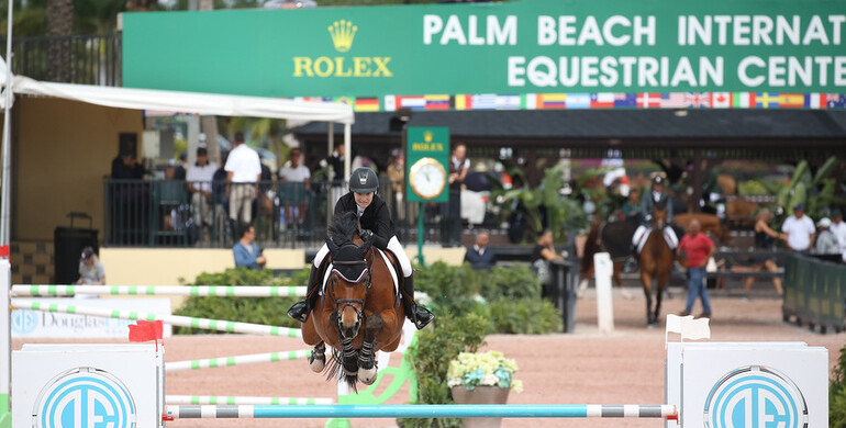 Lucy Deslauriers comes back to win Equinimity WEF Challenge Cup round 12 at 2018 WEF