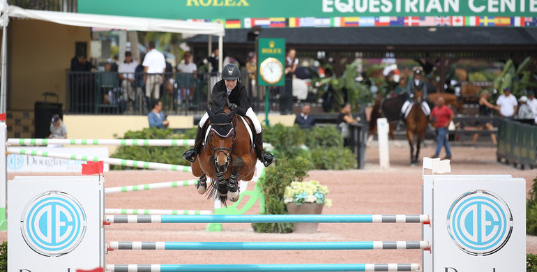 Lucy Deslauriers comes back to win Equinimity WEF Challenge Cup round 12 at 2018 WEF
