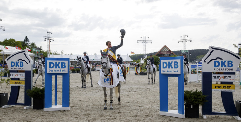 Denis Nielsen risks all and wins at Horses & Dreams in Hagen