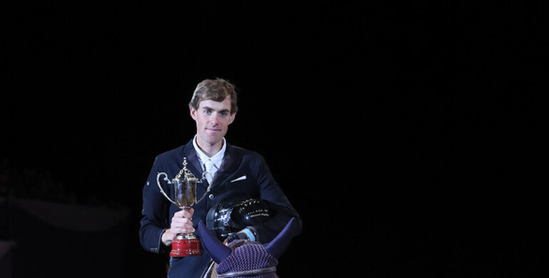 Geoffroy De Coligny wins the Accumulator at HOYS