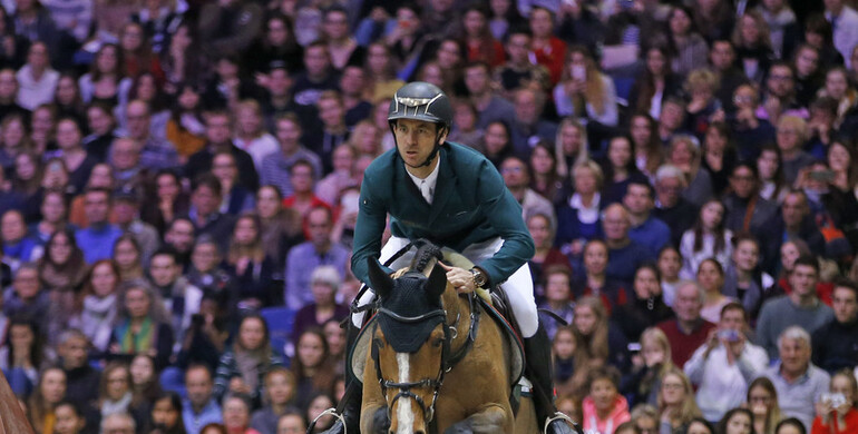 Steve Guerdat stays on top of the Longines Ranking