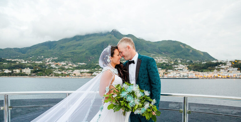 Danielle Goldstein & Alan Waldman tie the knot