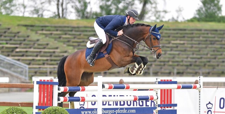 Jumper stars all around the globe
