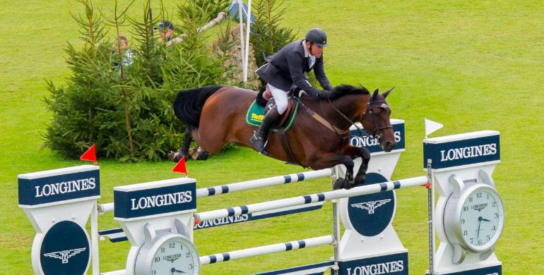 Olympic riders don their running shoes to race in memory of Tim Stockdale