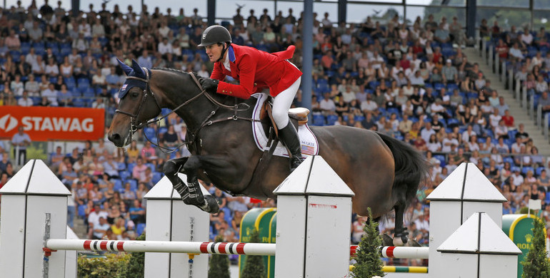 McLain Ward and Noche de Ronda make it an American win in the Allianz Prize at CHIO Aachen