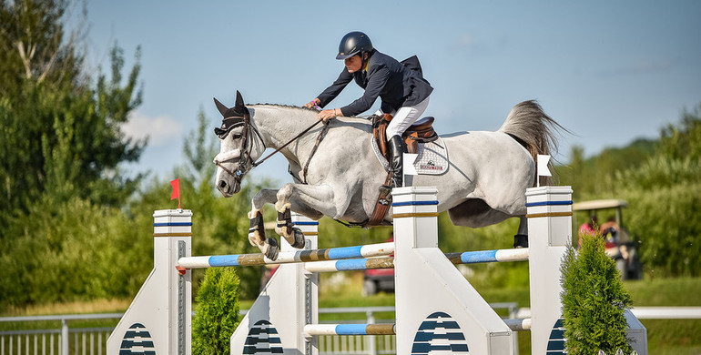 Leslie Howard and Donna Speciale gallop to victory at International Bromont