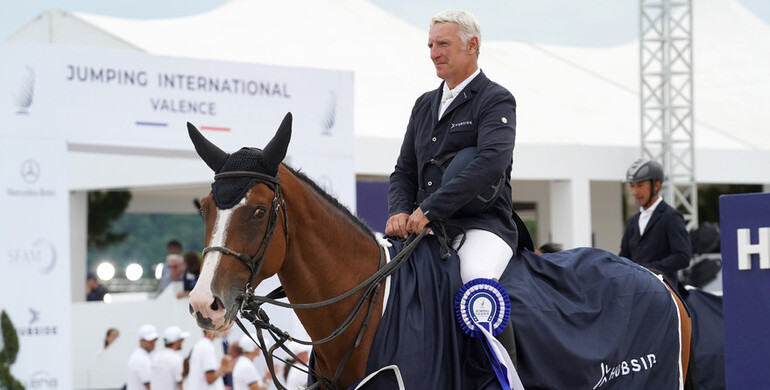 Roger Yves Bost and Sangria du Coty win the CSI4* Grand Prix at Hubside Jumping International Valence