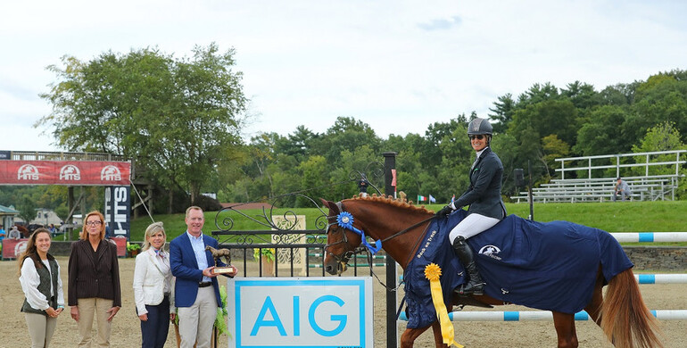 Schuyler Riley and Quilimbo take home the blue ribbon in the $75,000 AIG Jumper Classic FEI CSI5*