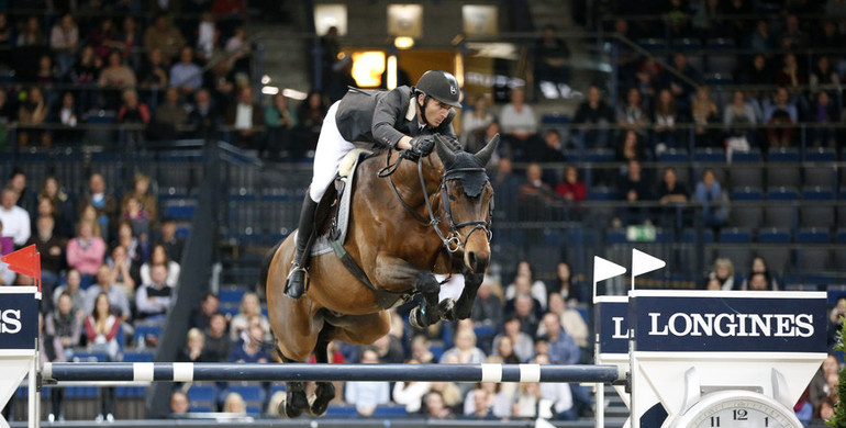 Steve Guerdat holds on to the lead in the Longines FEI World Cup Western European League