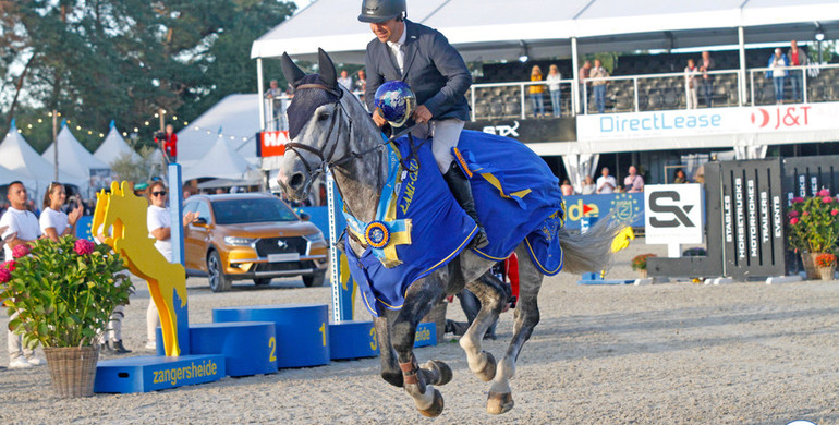 Rob Heiligers and Cassius Clay VDV Z fly to the win in the Sires of the World 2019