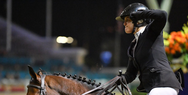 Bond records brilliant Longines FEI World Cup victory in Del Mar