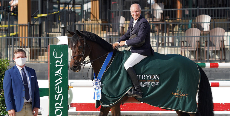 Mario Deslauriers dominates $73,000 Horseware Ireland Welcome Stake CSI4* with Amsterdam 27
