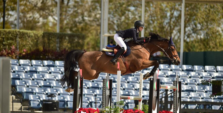 Lucy Deslauriers and Hester are best of two Deslauriers duos in $214,000 Holiday & Horses Grand Prix CSI4*