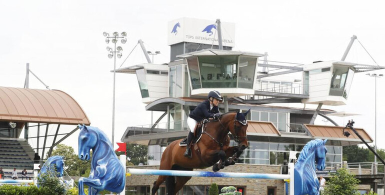 Female firepower on top in penultimate day of Tops International Arena CSI5*