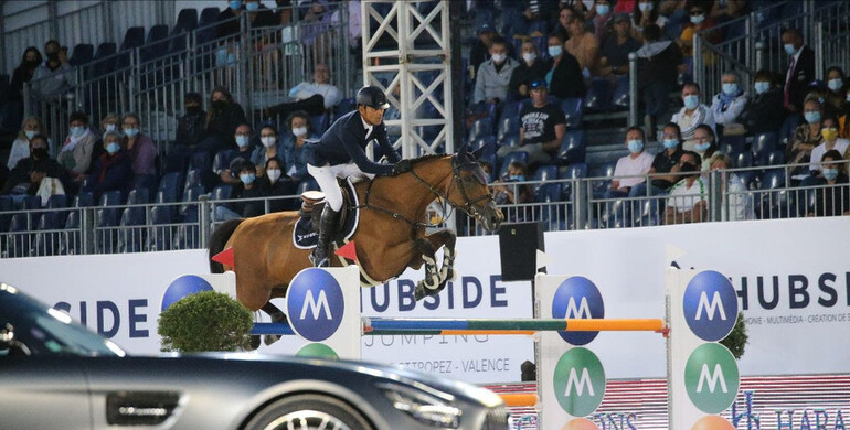 Carlos Lopez Lizarazo and Evita SG Z kick off Hubside Jumping Valence with a win
