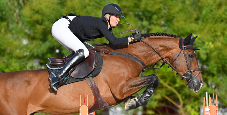 Balou’s Fly High and Isabella Russekoff risk it all to win the CSI2* Grand Prix at the Autumn MET II 2021