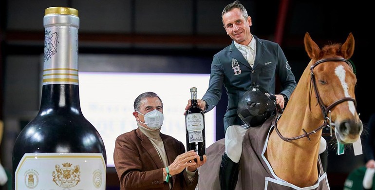 Julien Epaillard's winning streak continues at CSI5*-W Casas Novas Winter Edition