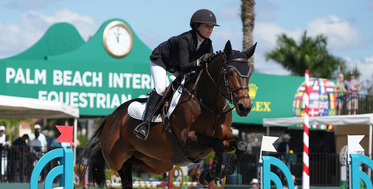 Grace Debney and Zarina De Vidau zoom to the top of the $37,000 Douglas Elliman Real Estate 1.45m CSIO4*